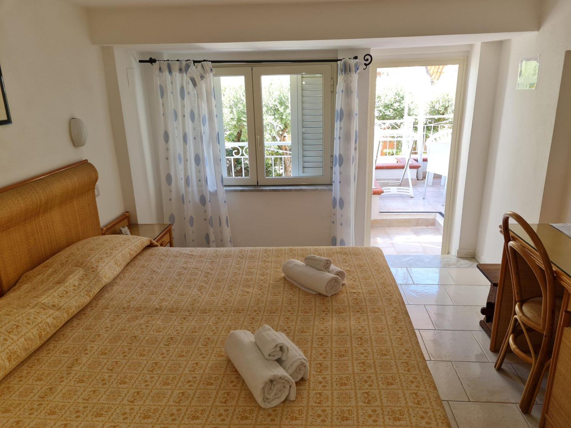 Le Roccette Mare Beach Hotel & Restaurant Tropea Dış mekan fotoğraf